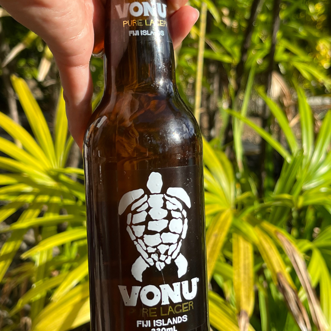 〈在庫調整セール中〉【1ケース】ヴォヌピュアラガービール/ Vonu Pure Lager beer １ケース 24本（送料無料）